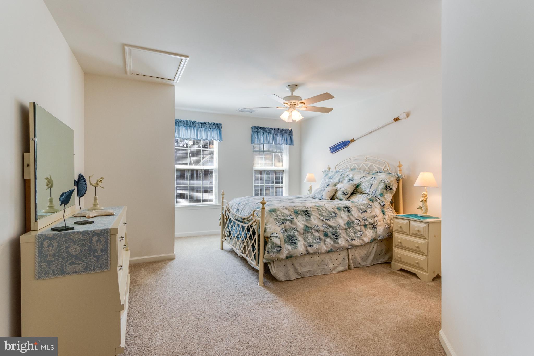 WINDHURST MANOR - Residential