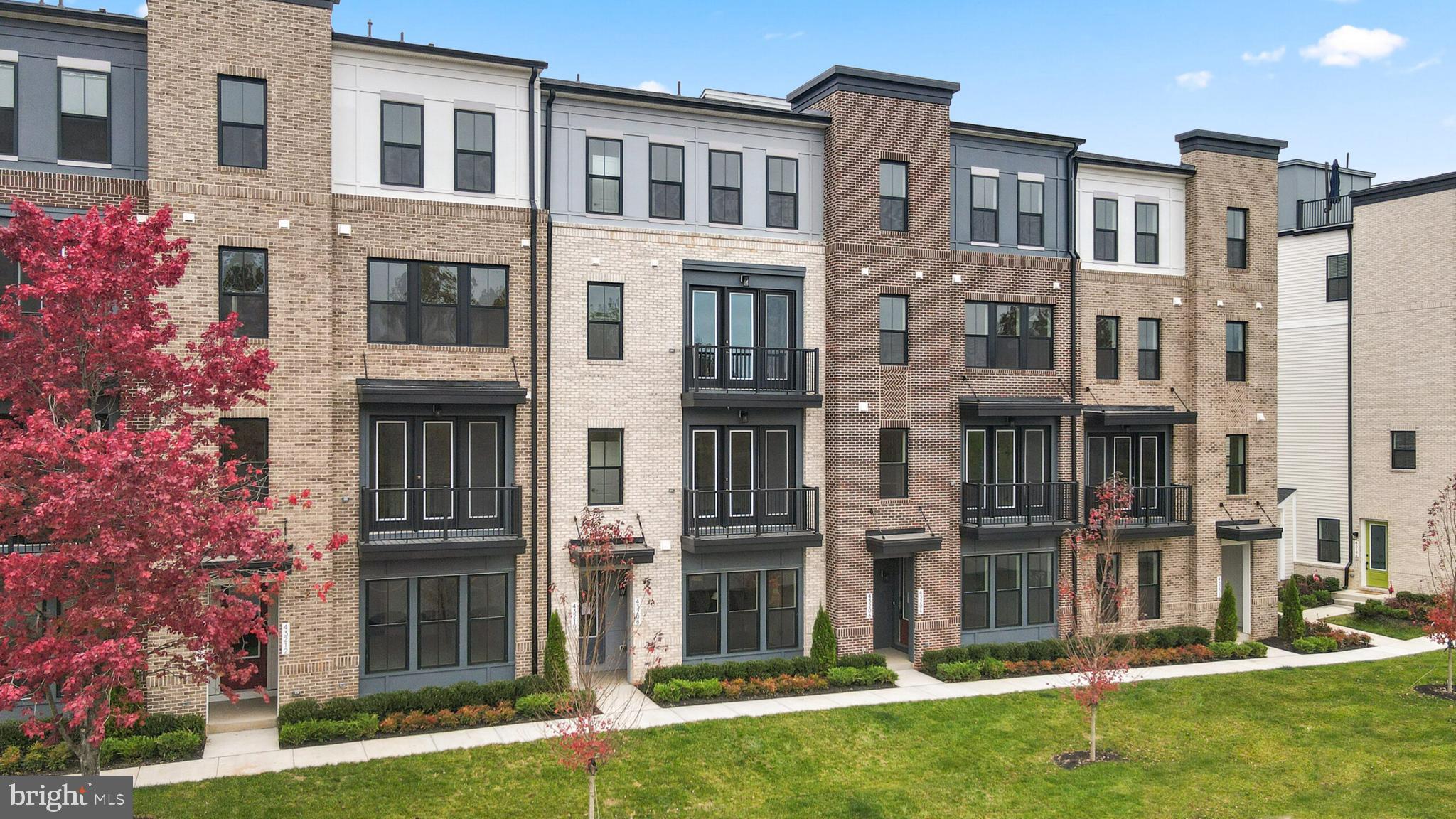 DEMOTT & SILVER - Residential