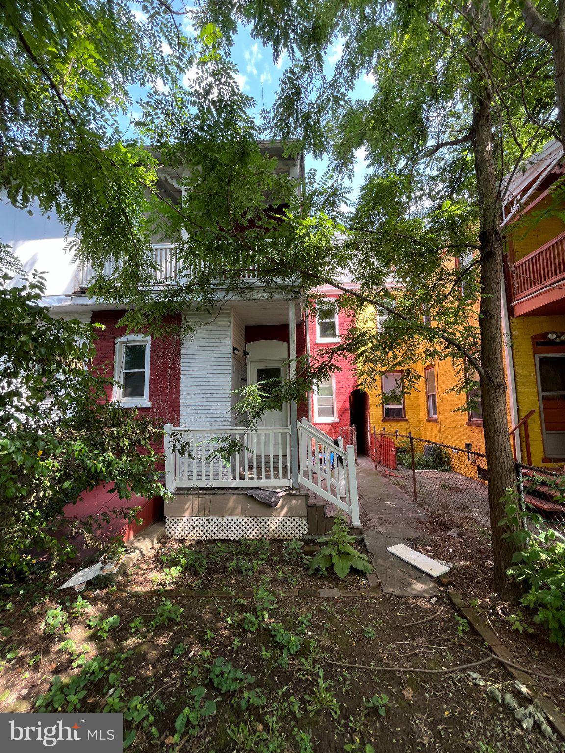 348 E NEW STREET