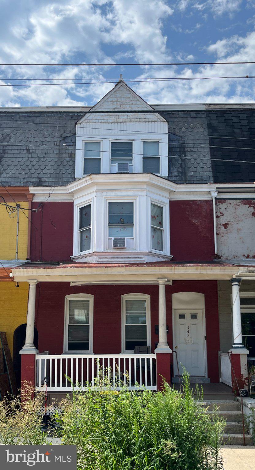 Photo 1 of 33 — 348 E NEW STREET, LANCASTER, PA 17602