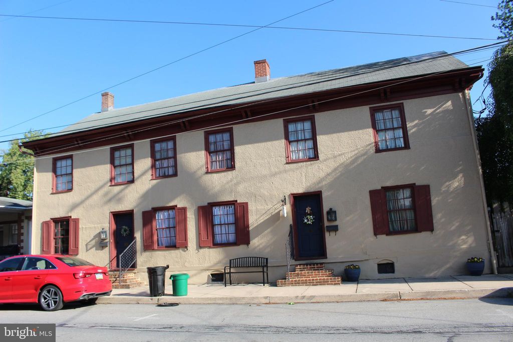 Photo of 110 - 114 E Market Street, MARIETTA, PA 17547 (MLS # PALA2088356)
