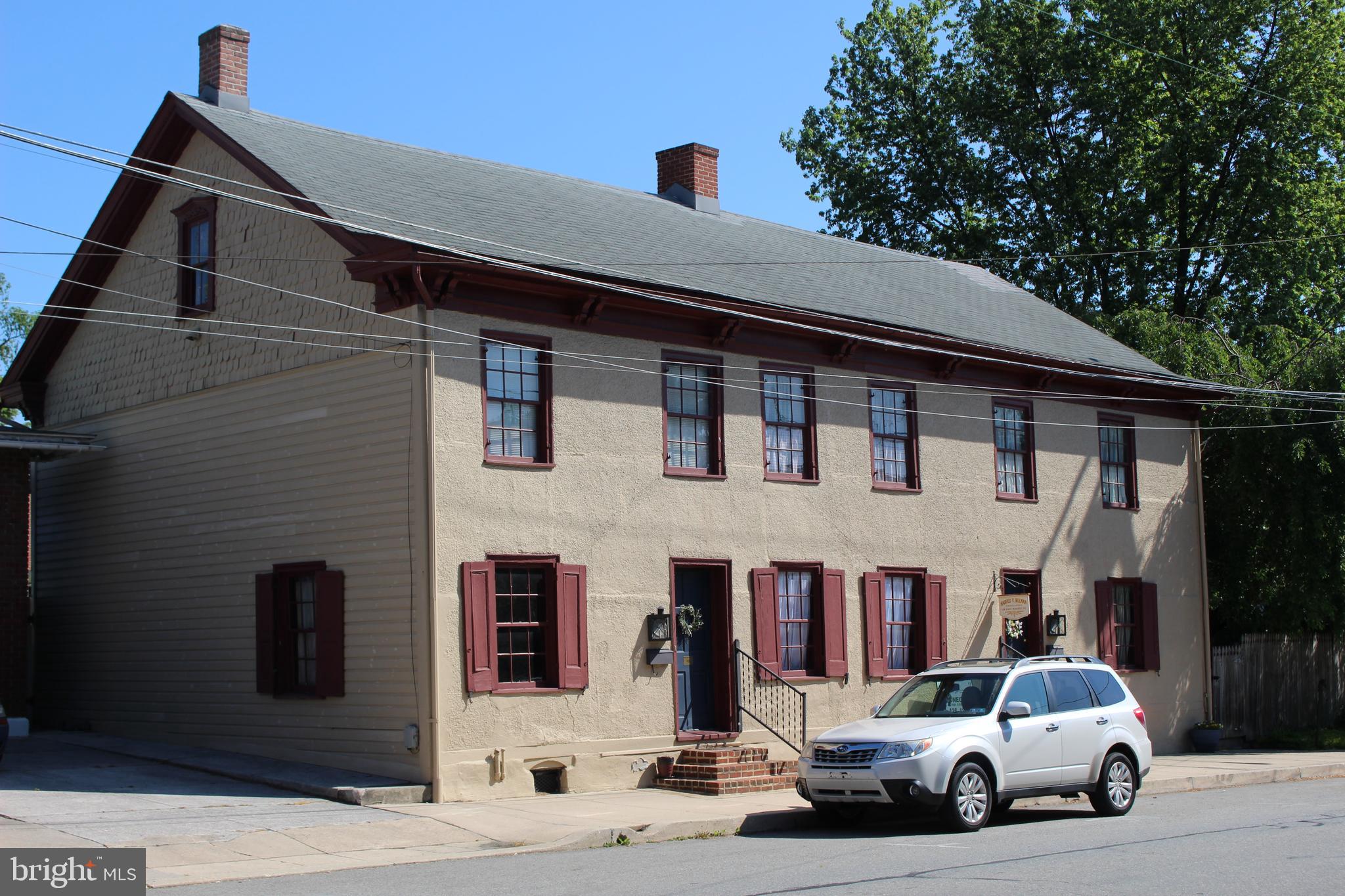 110 E MARKET STREET 114