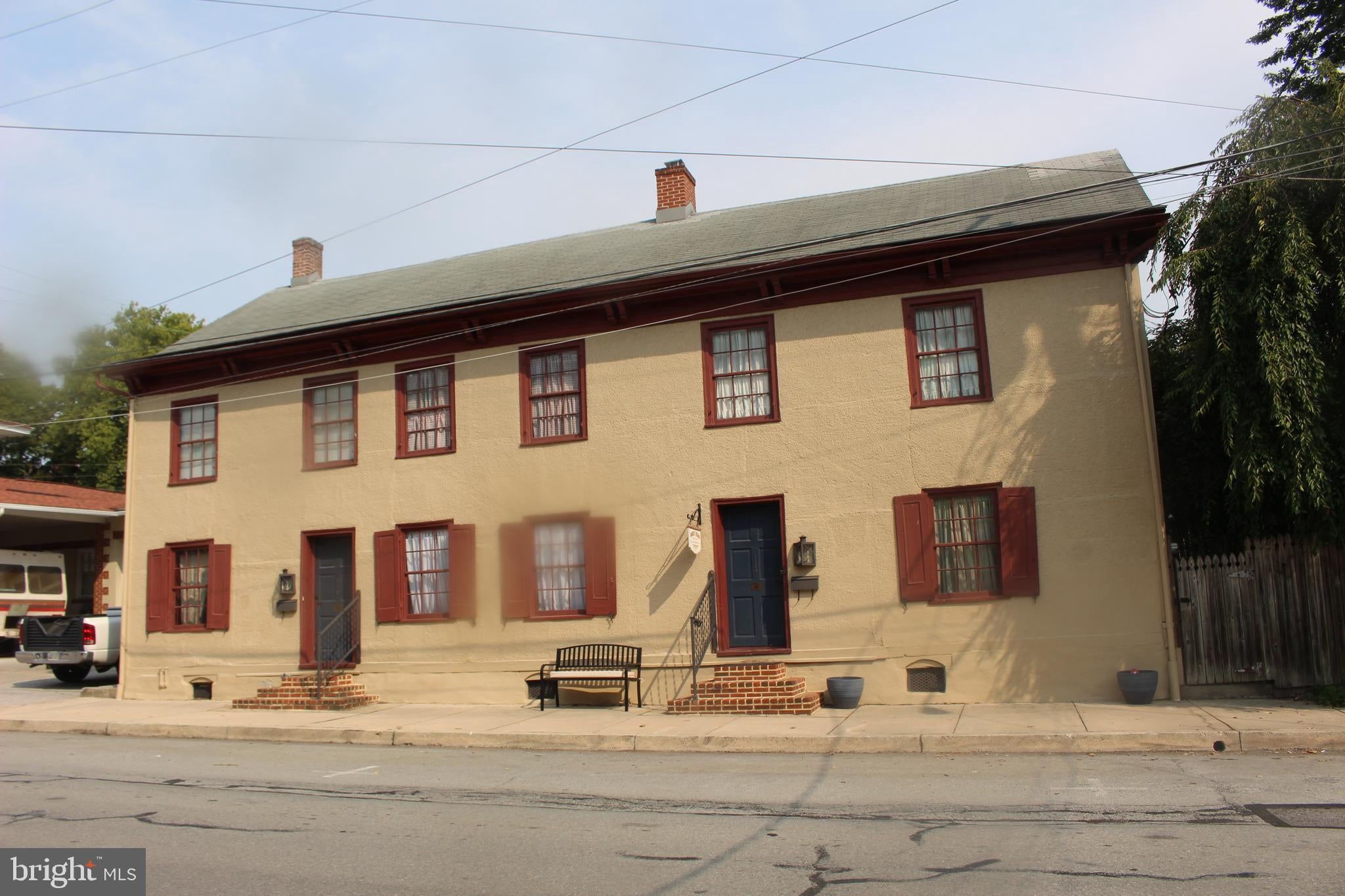 110 E MARKET STREET 114