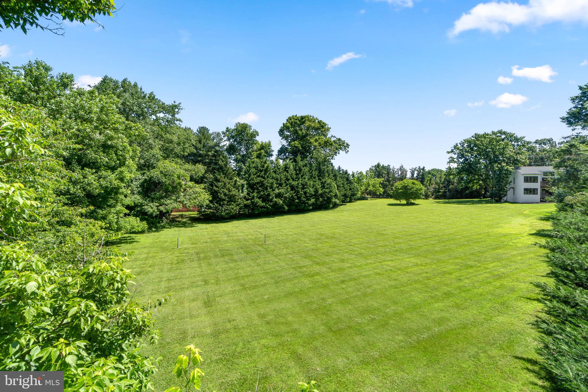 ROLLING VALLEY - Residential