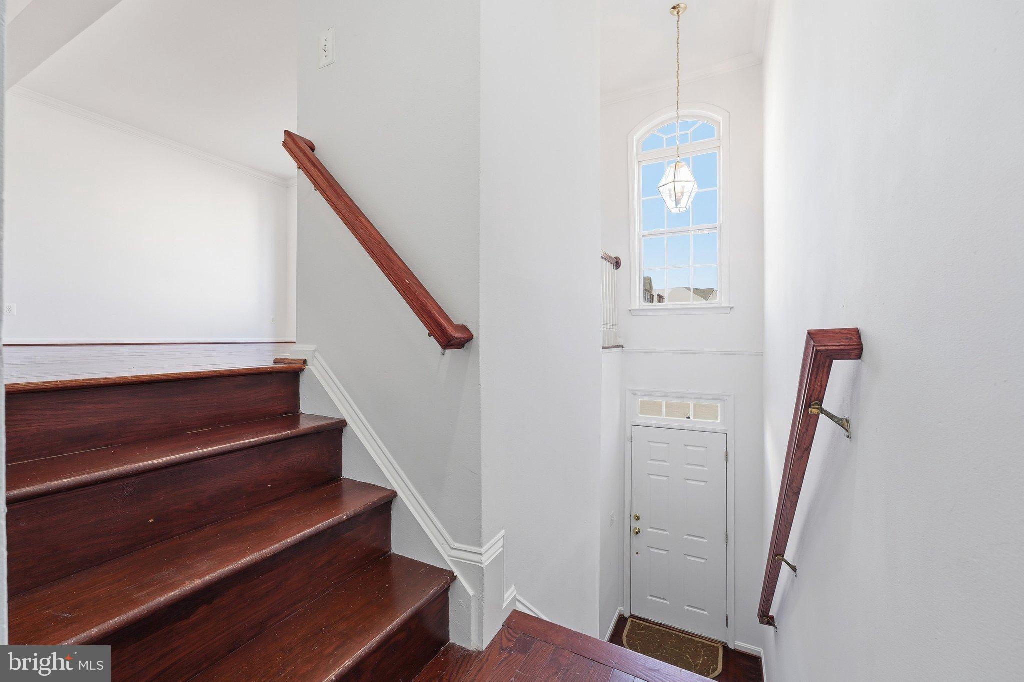 2257 HENRY WATTS LOOP