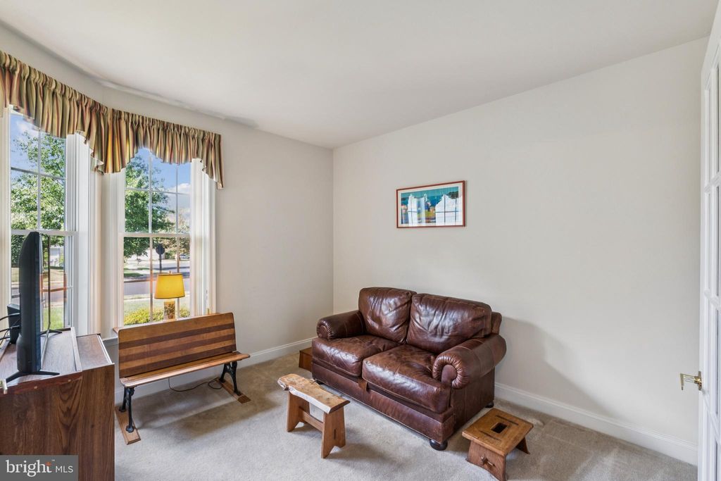 Photo of 14015 Breeders Cup Drive, GAINESVILLE, VA 20155 (MLS # VAPW2105380)