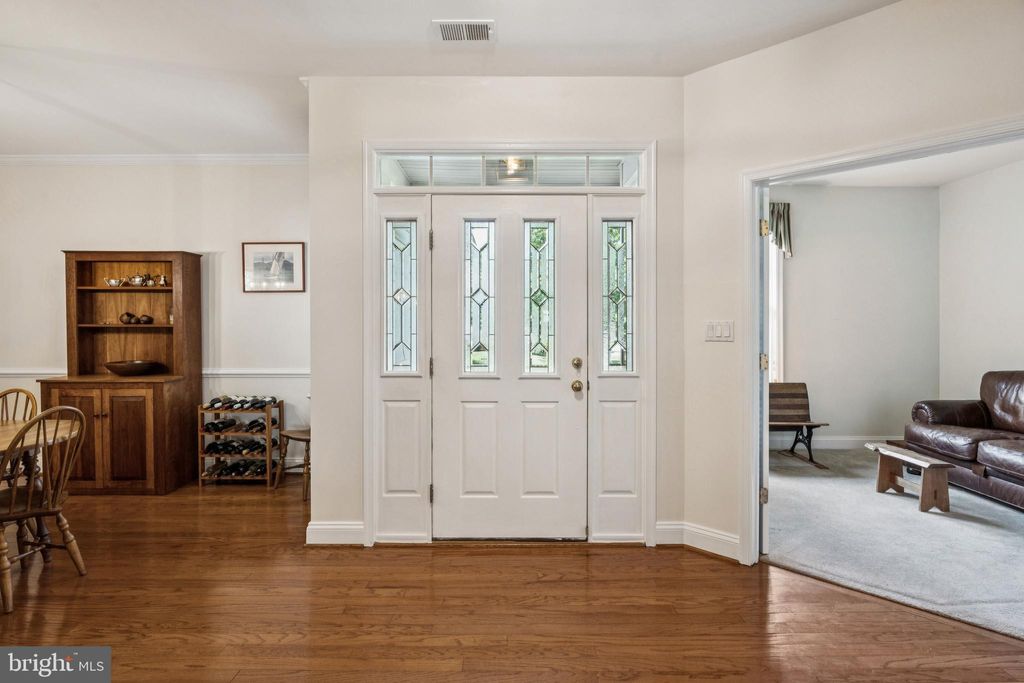 Photo of 14015 Breeders Cup Drive, GAINESVILLE, VA 20155 (MLS # VAPW2105380)