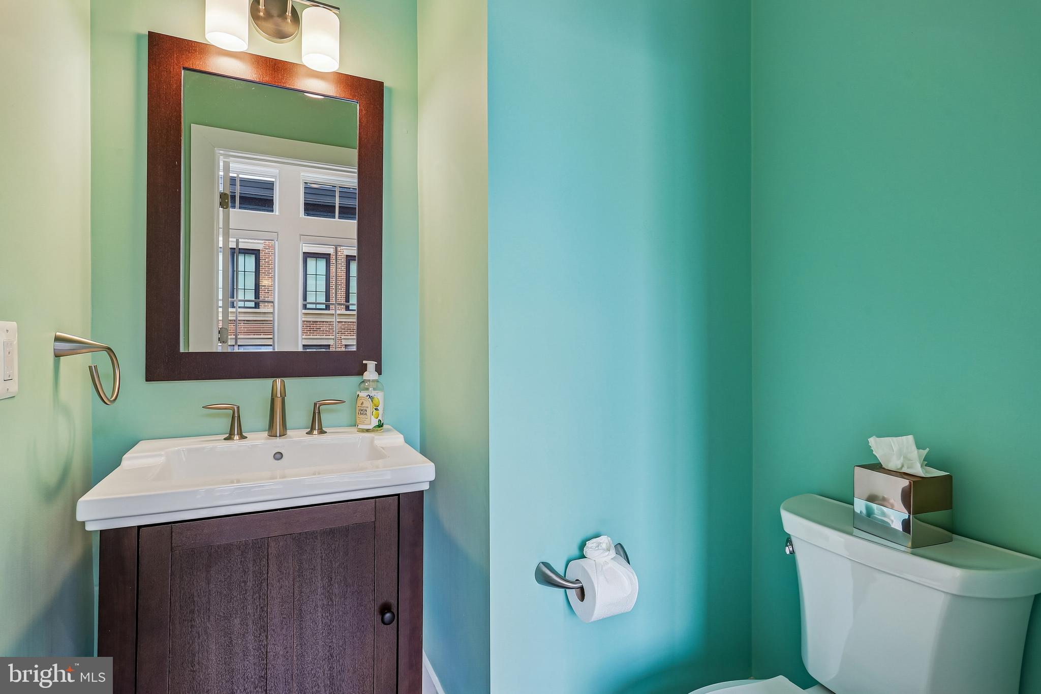 CHEVY CHASE - Residential