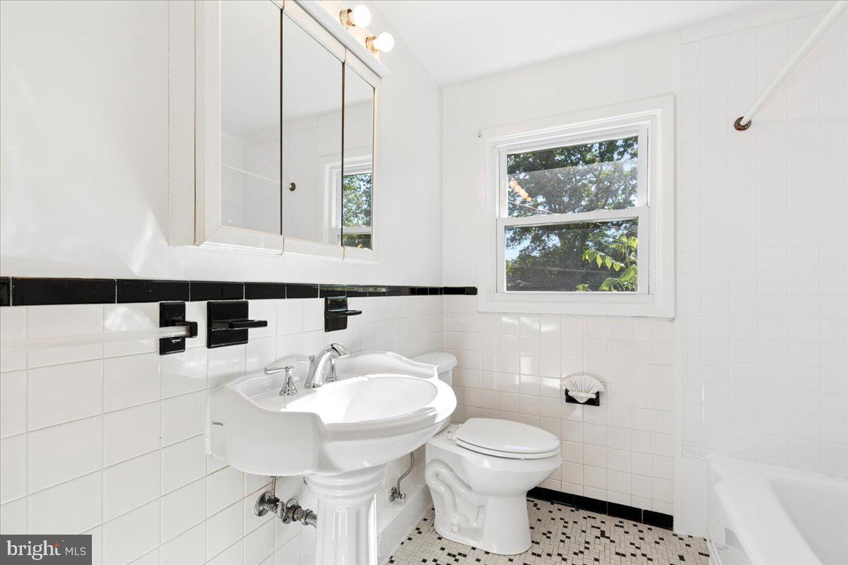 FERNBROOK - Residential