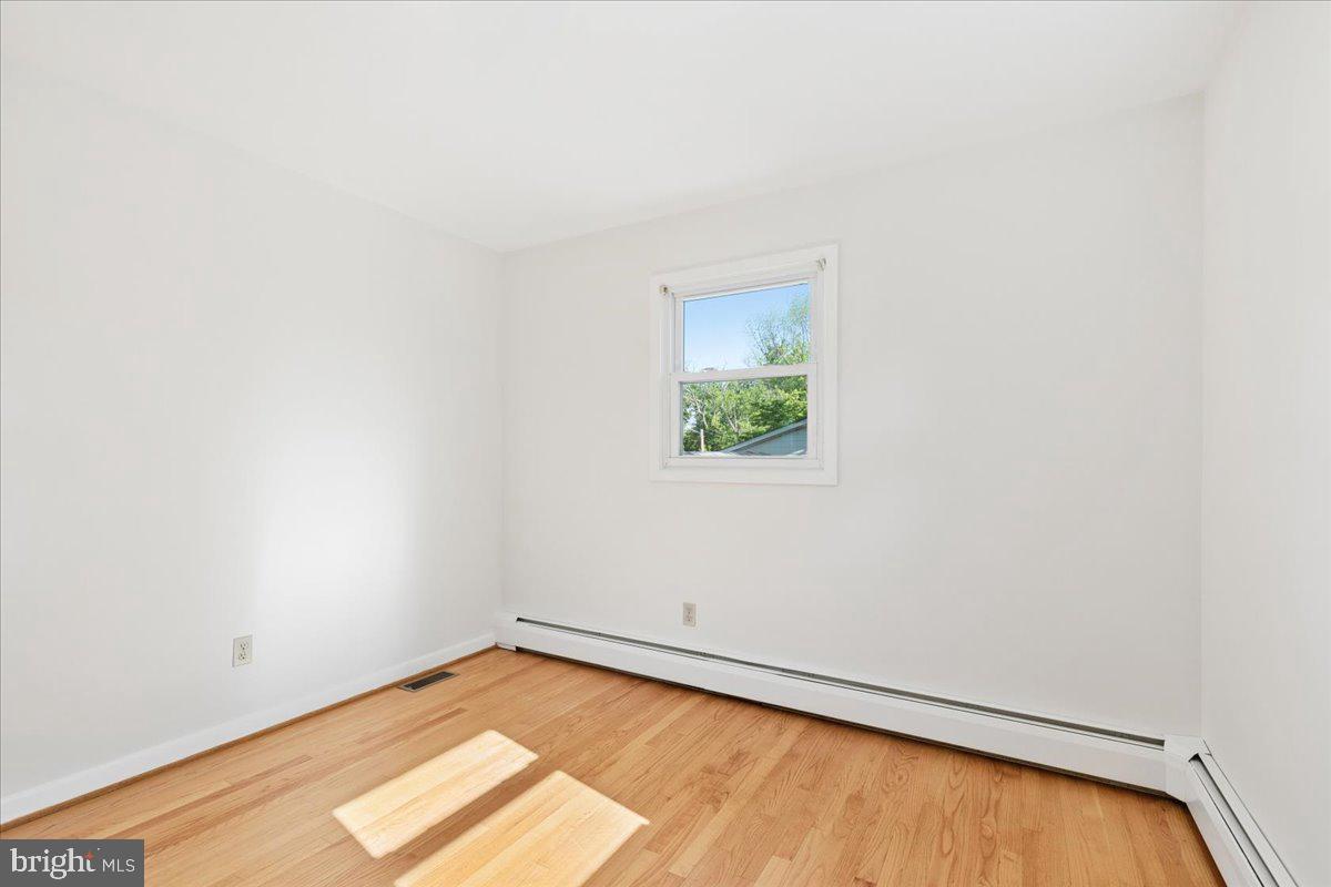 FERNBROOK - Residential