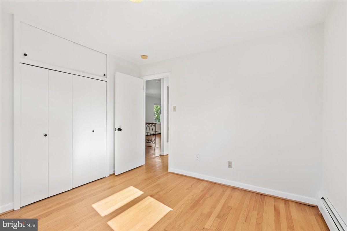 FERNBROOK - Residential