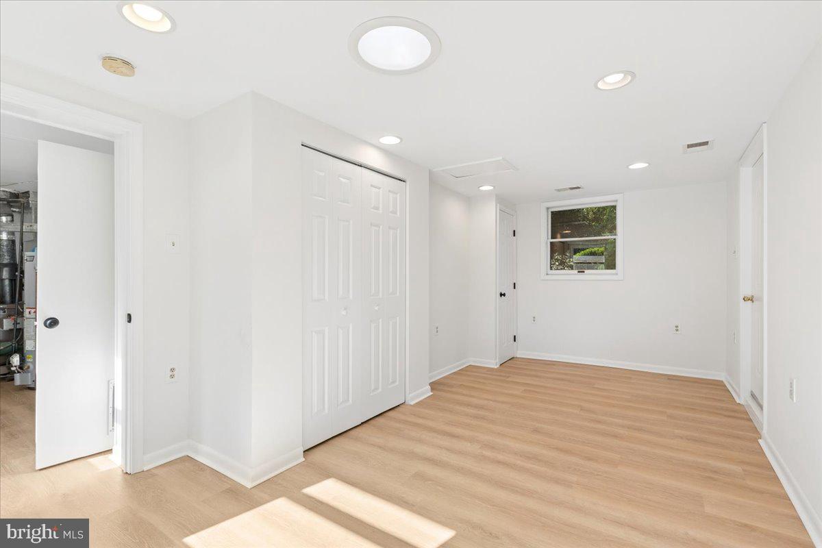 FERNBROOK - Residential