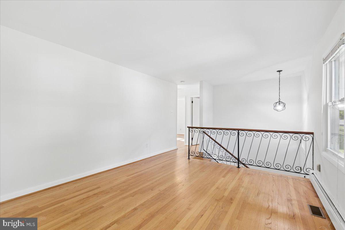 FERNBROOK - Residential