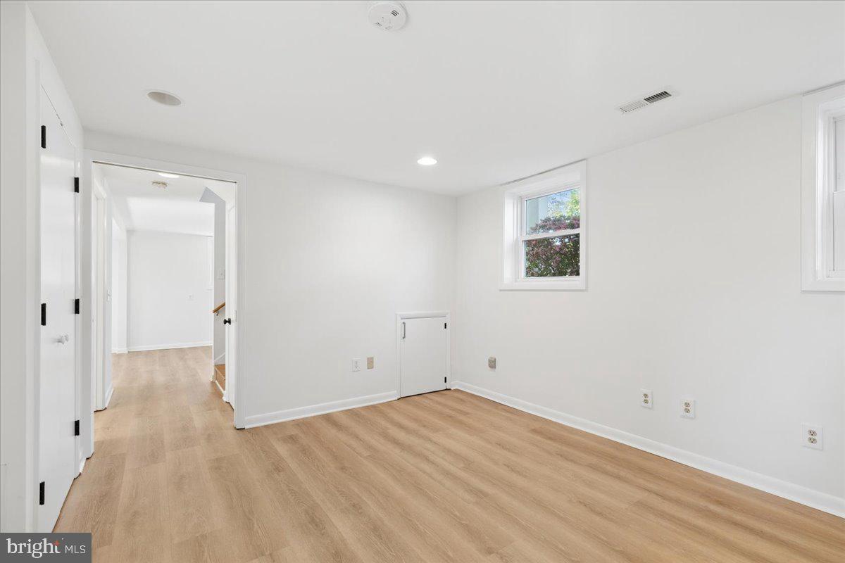 FERNBROOK - Residential