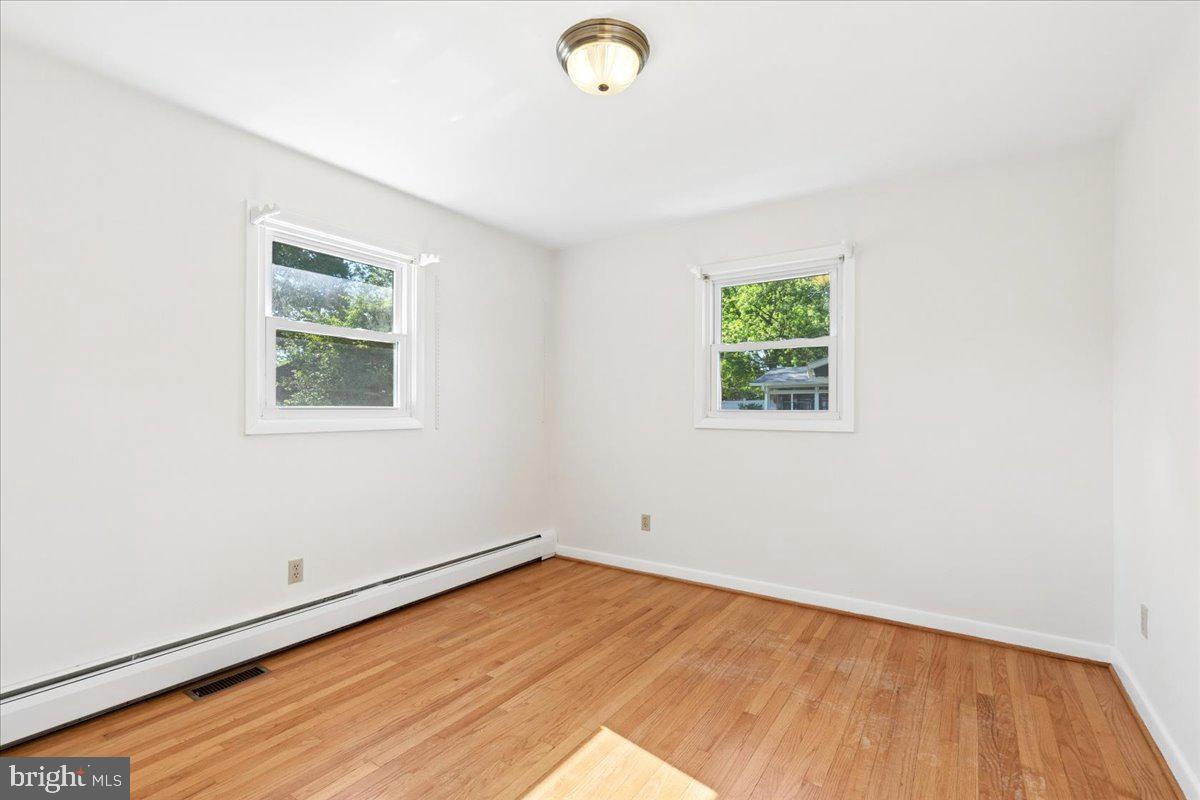 FERNBROOK - Residential