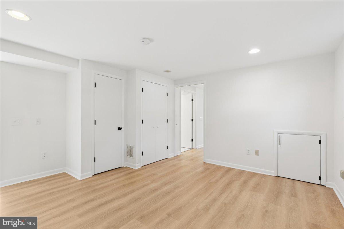 FERNBROOK - Residential