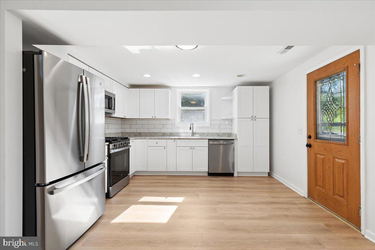 FERNBROOK - Residential