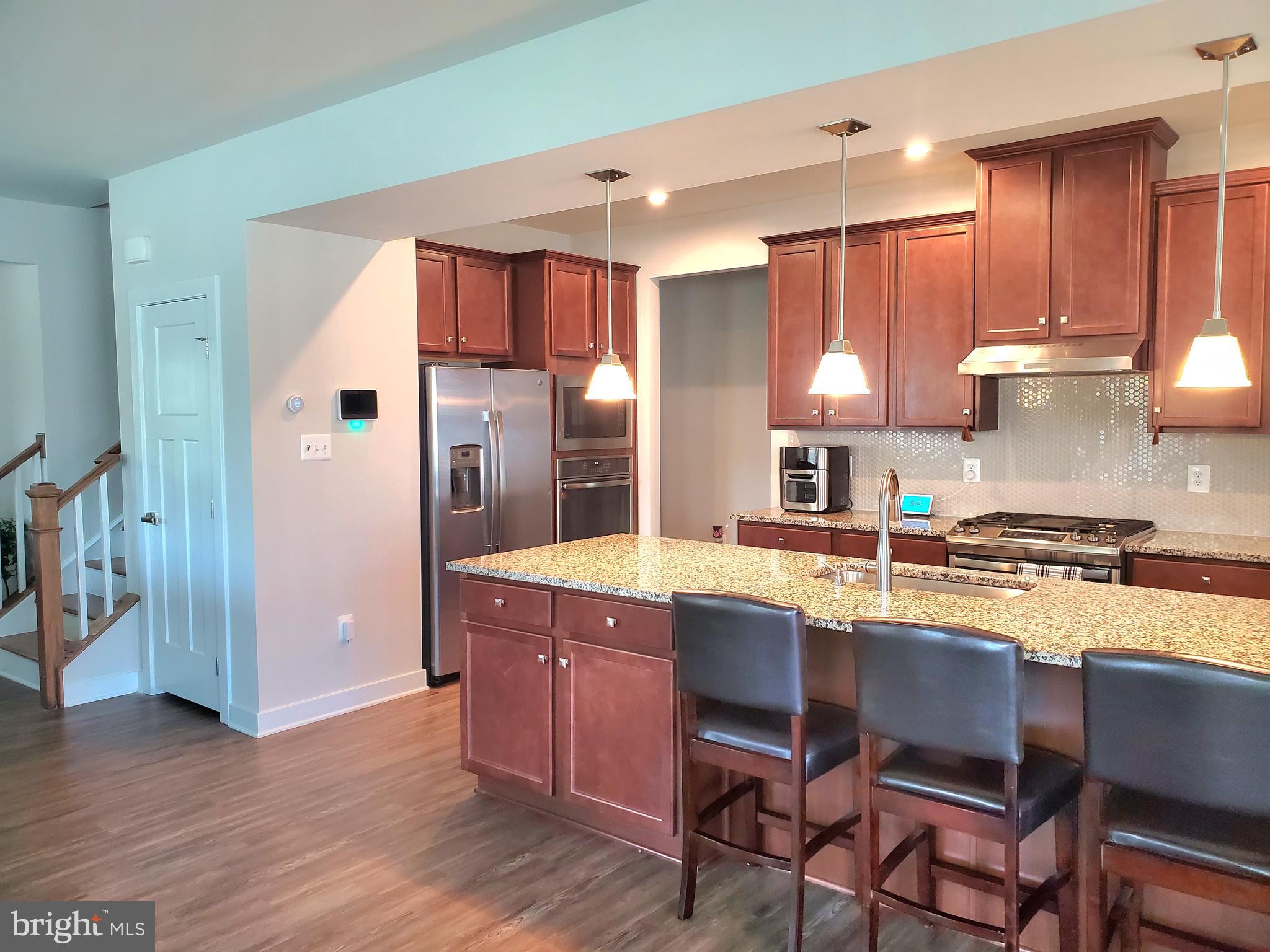 CHRISTOPHER POINTE - Residential