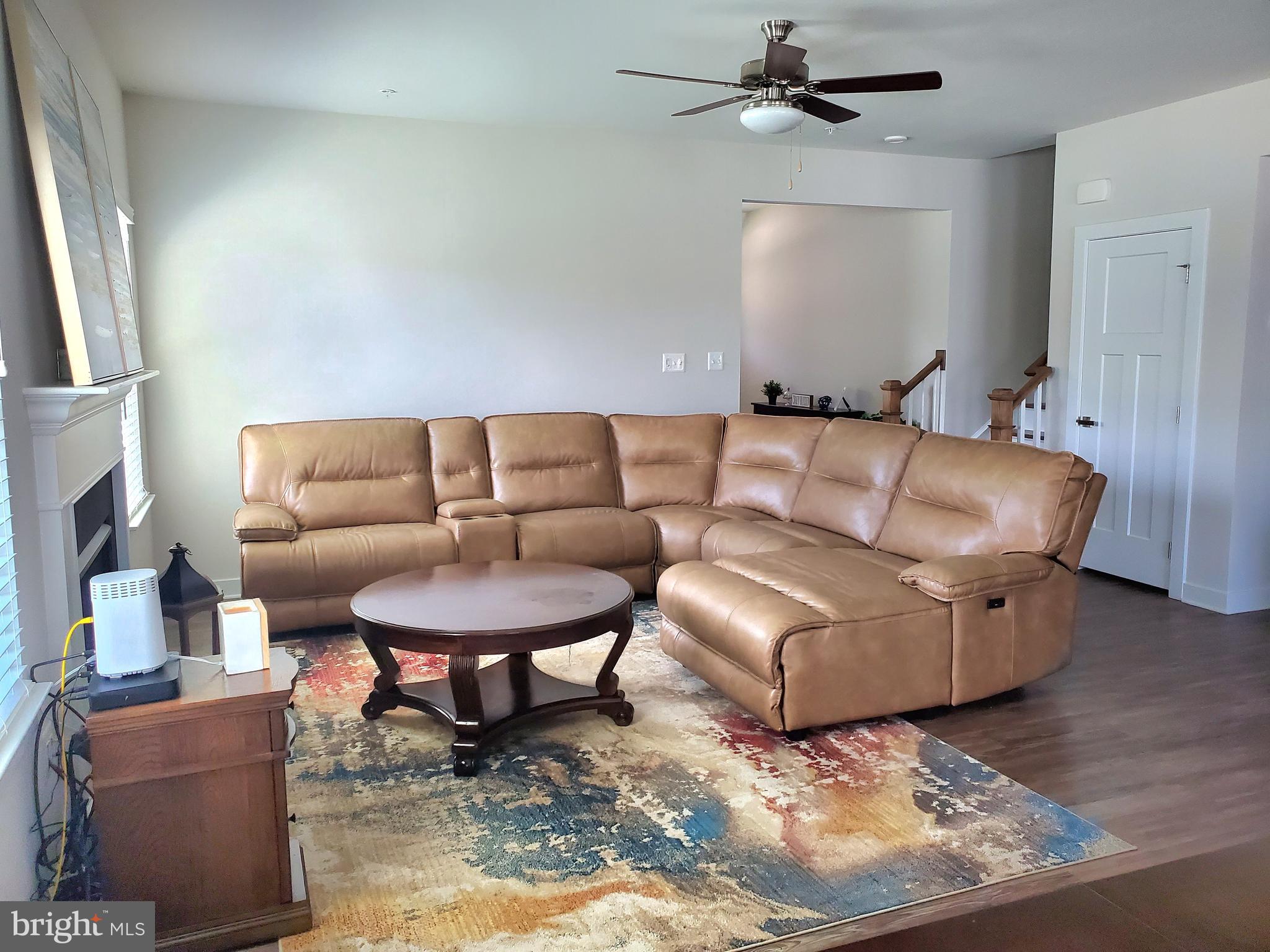 CHRISTOPHER POINTE - Residential