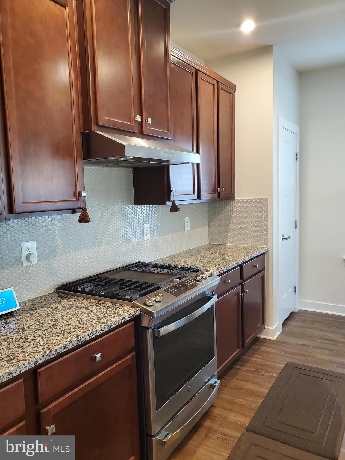 CHRISTOPHER POINTE - Residential