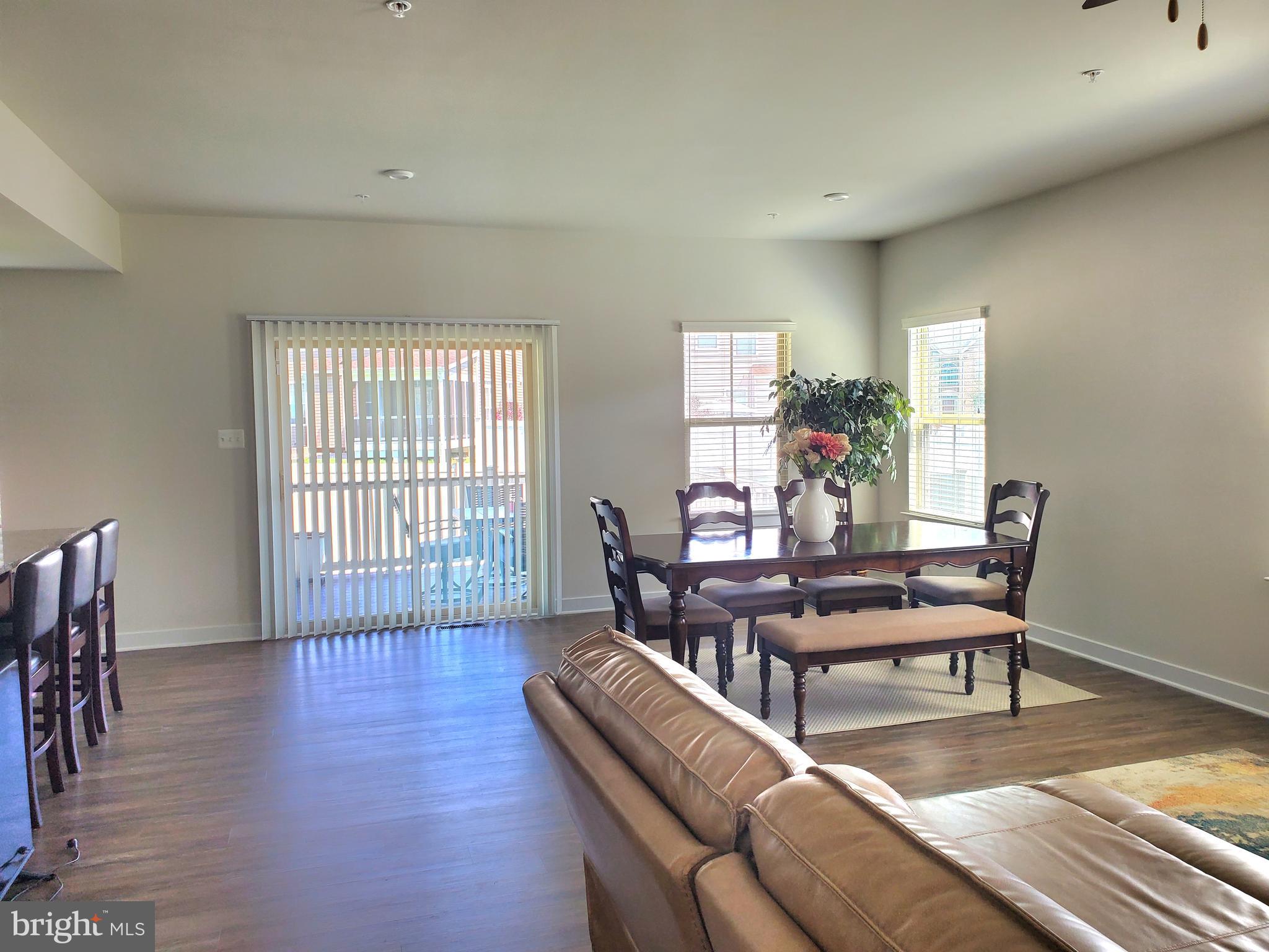 CHRISTOPHER POINTE - Residential