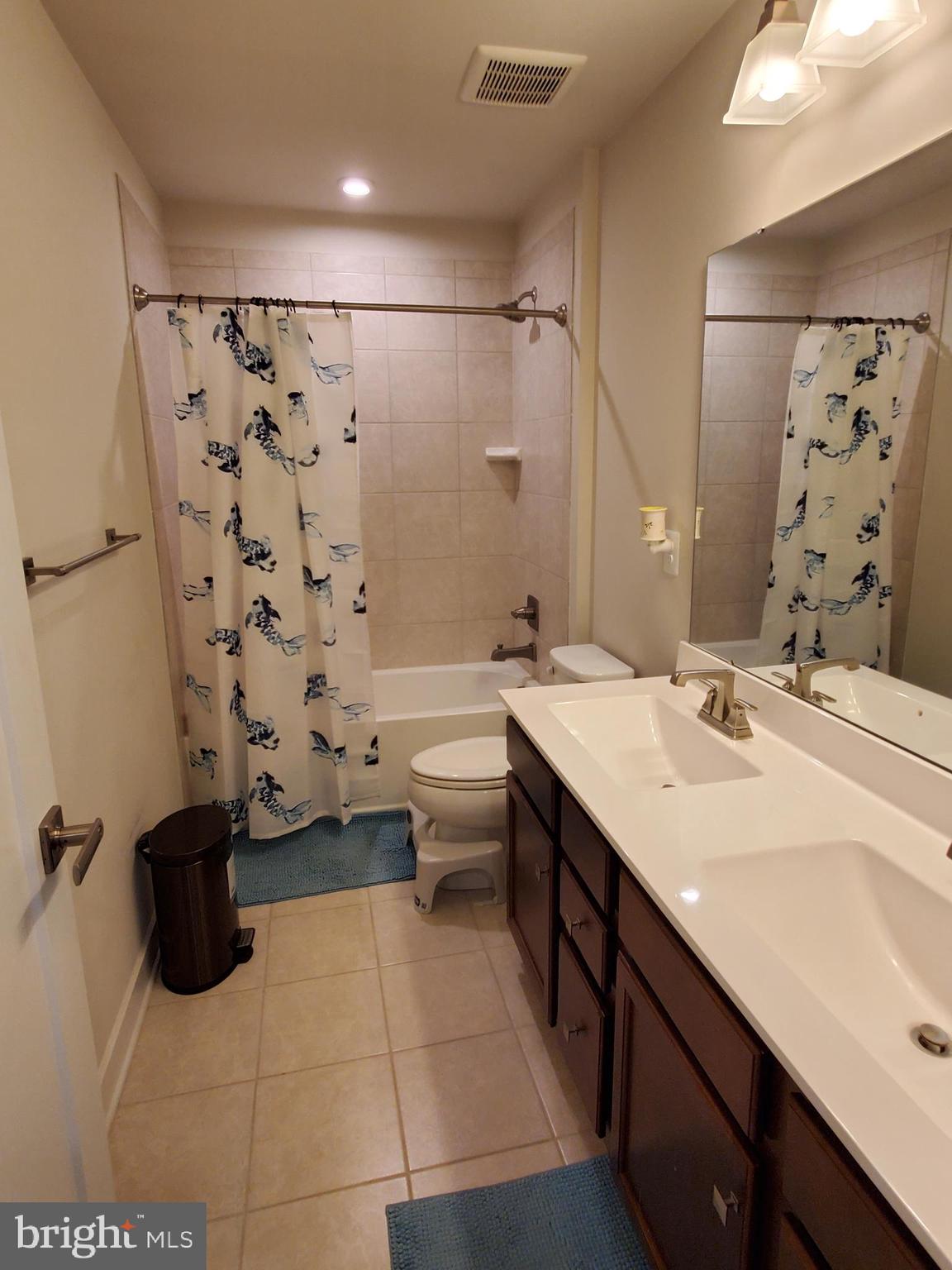 CHRISTOPHER POINTE - Residential