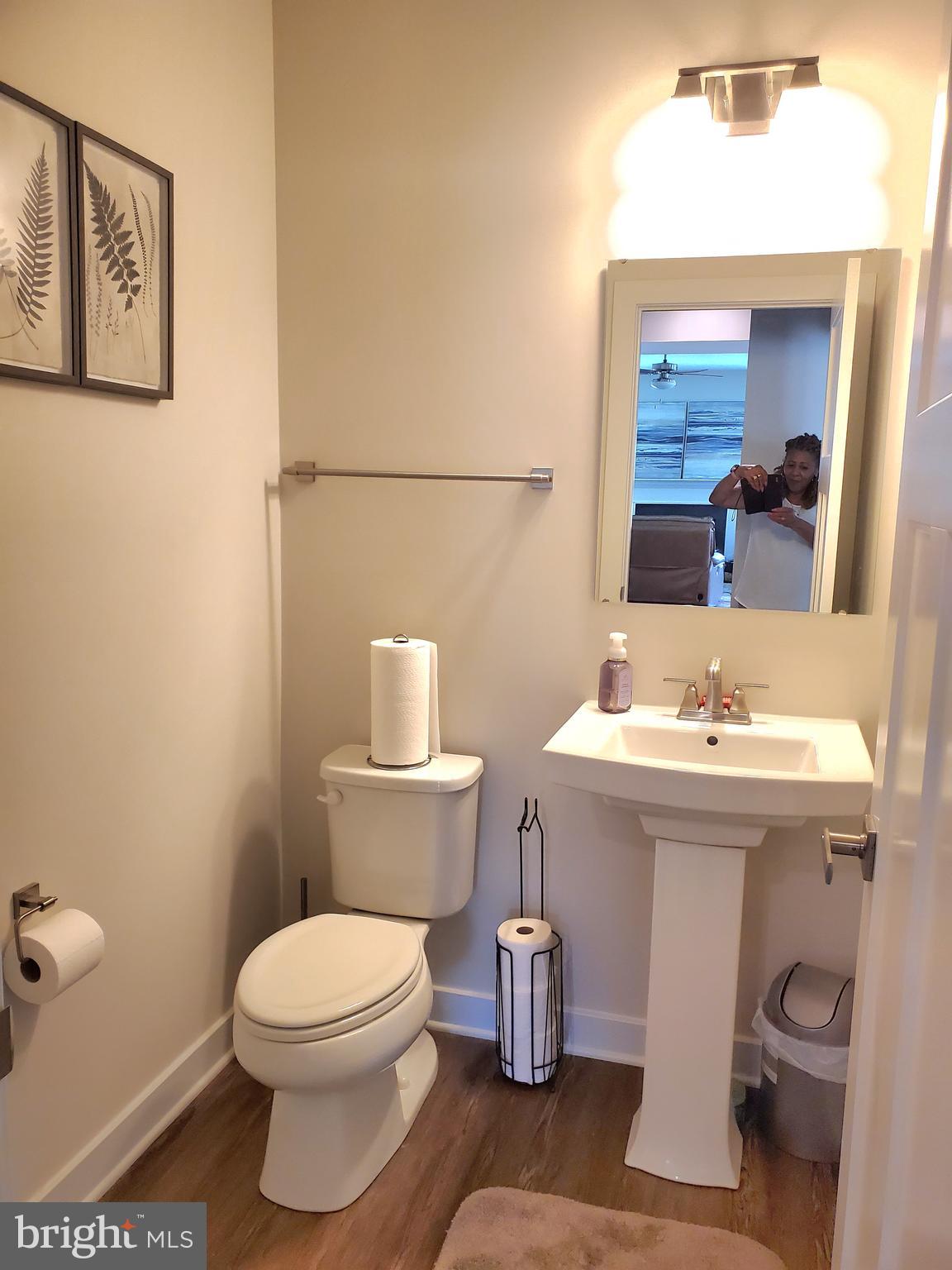 CHRISTOPHER POINTE - Residential