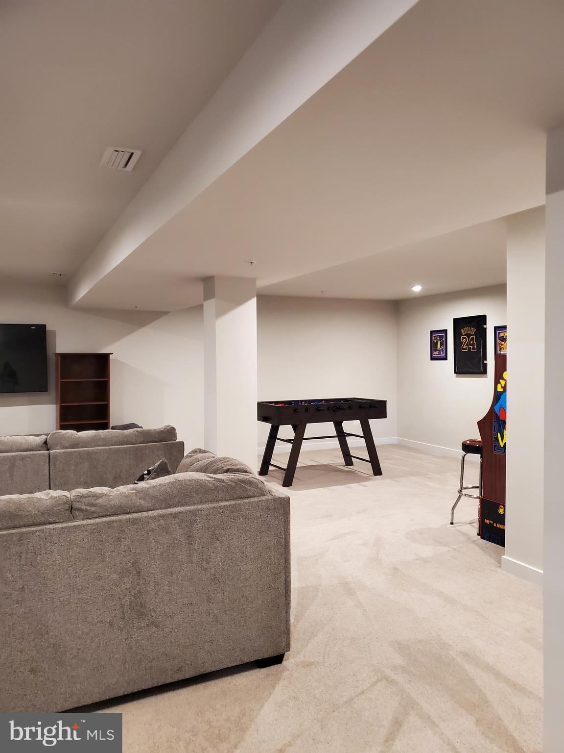 CHRISTOPHER POINTE - Residential