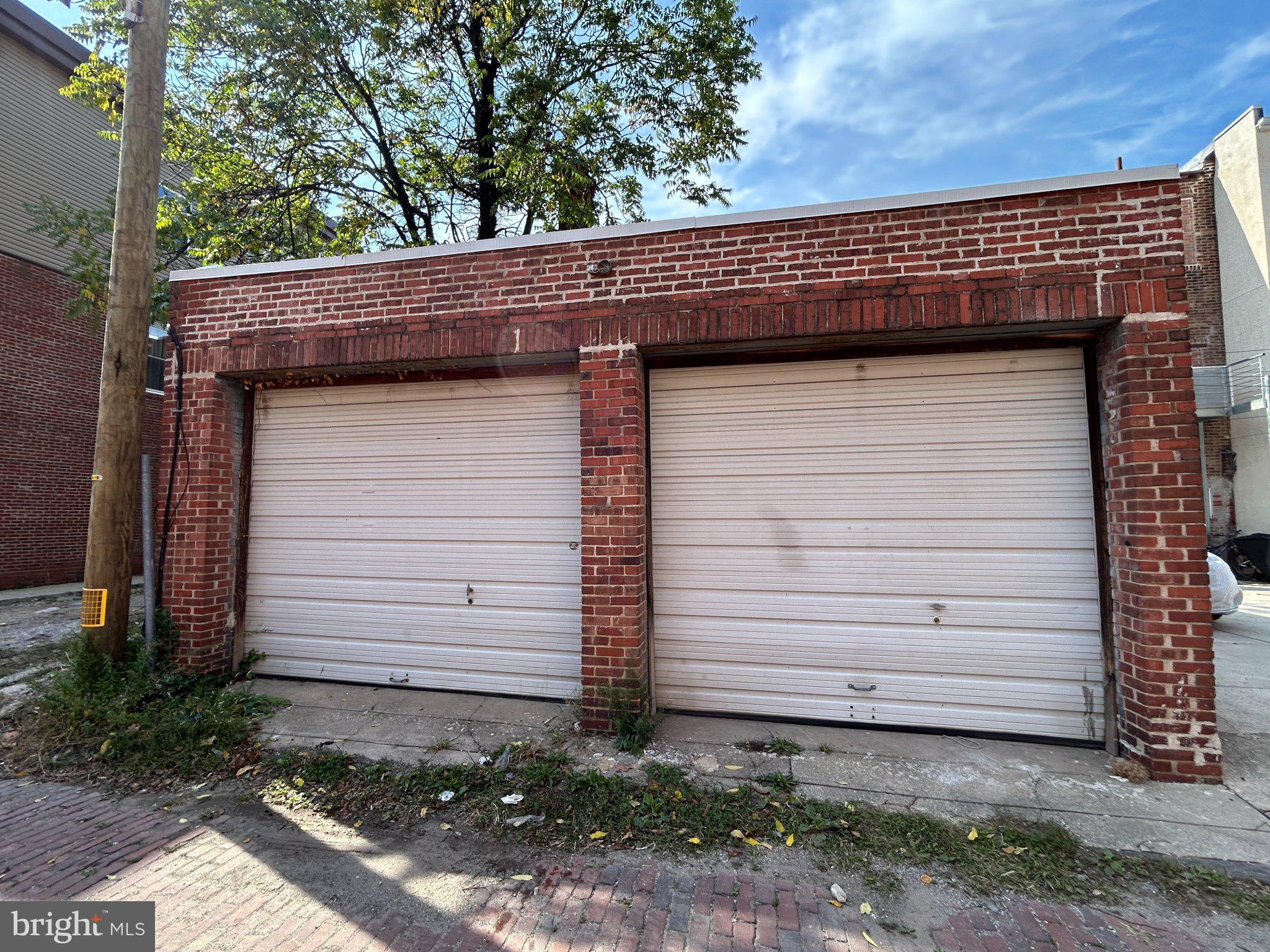 521 S 42ND STREET
