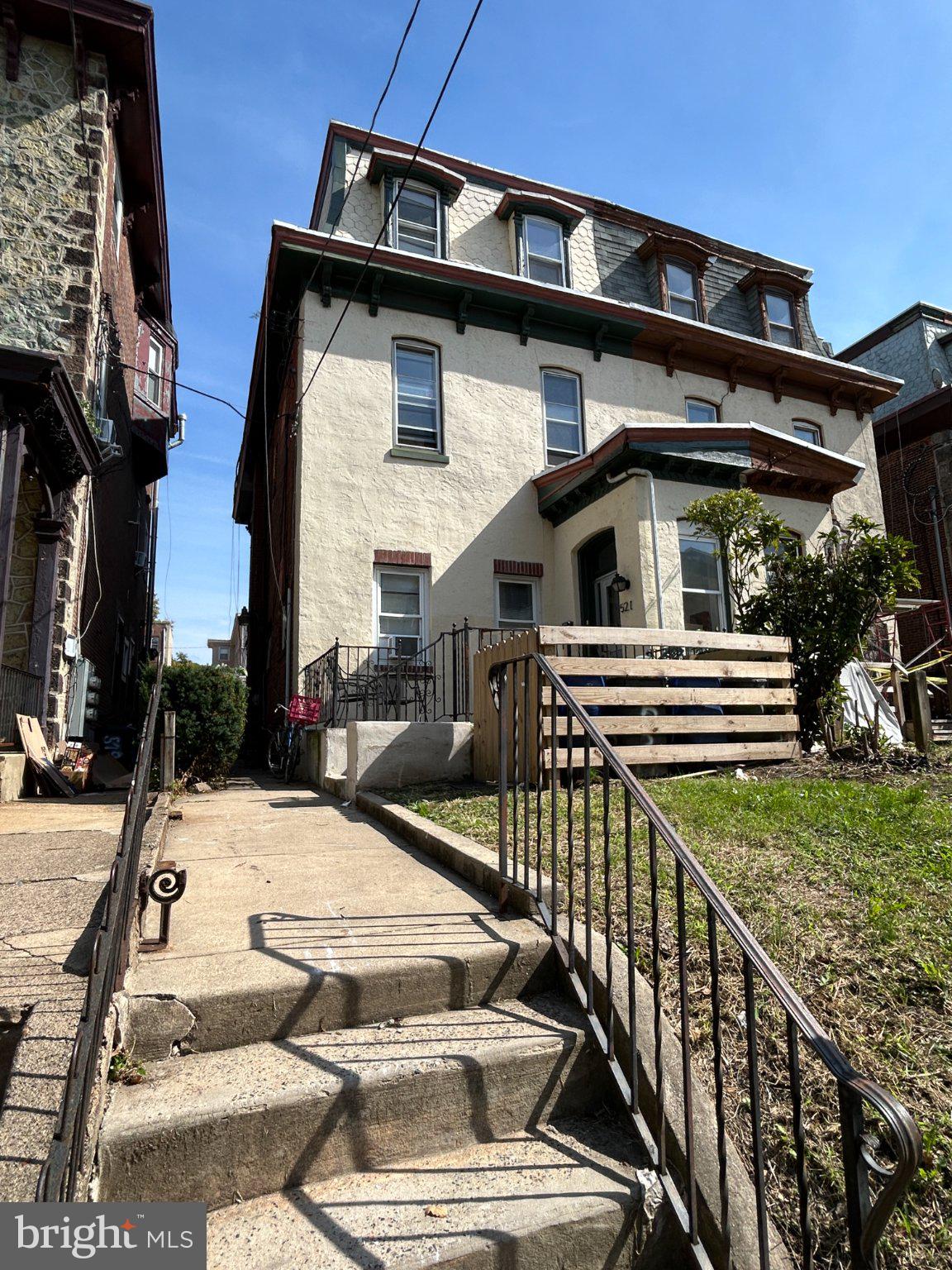 521 S 42ND STREET