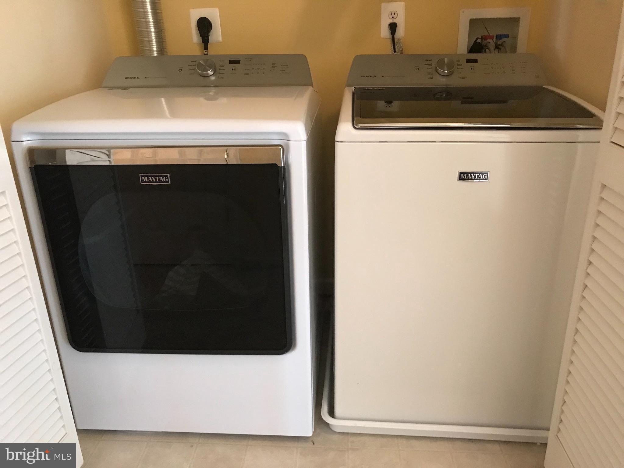 EAGLES LANDING AT WATERS EDGE - Residential