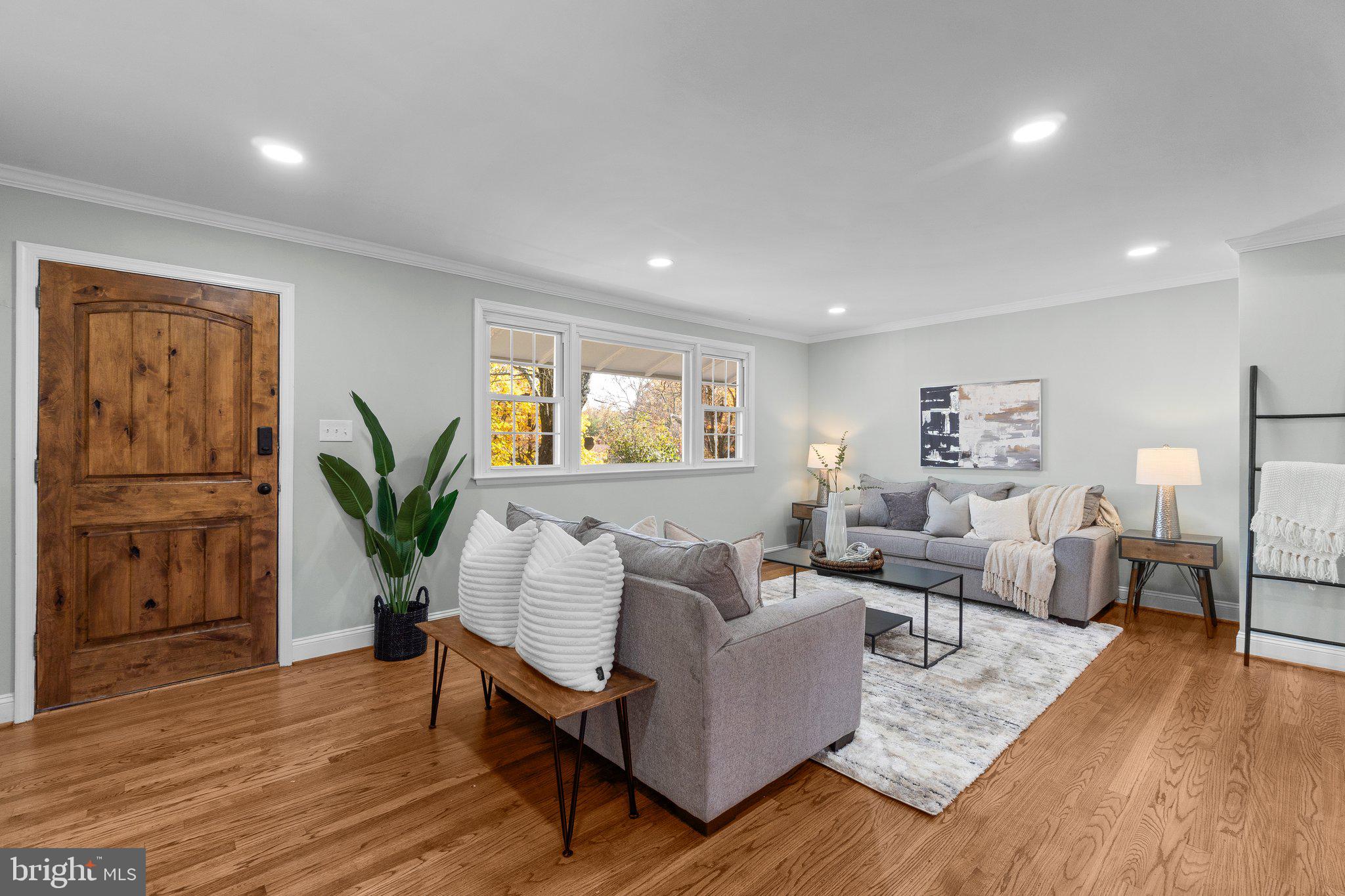 OWINGS MILLS - Residential