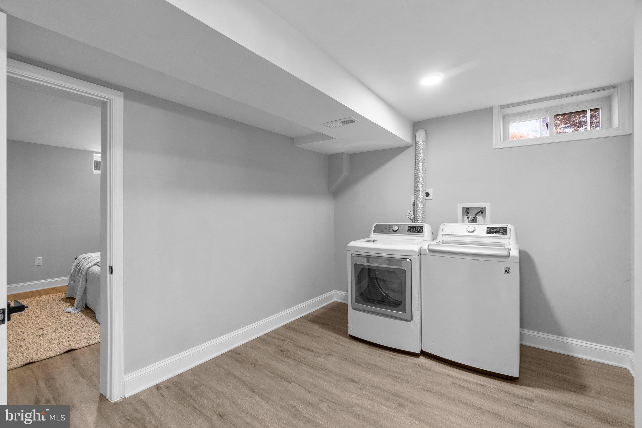 OWINGS MILLS - Residential