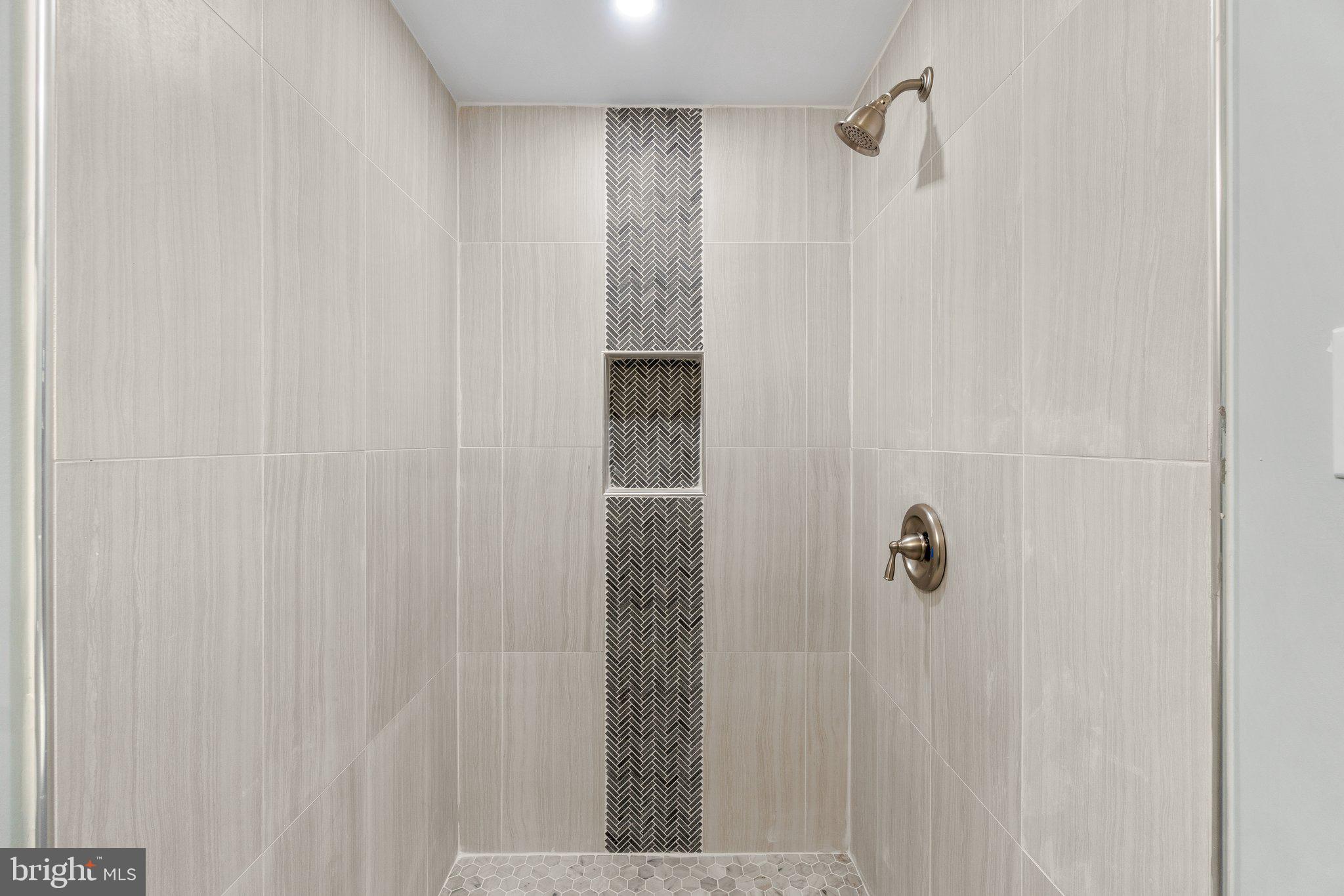 OWINGS MILLS - Residential