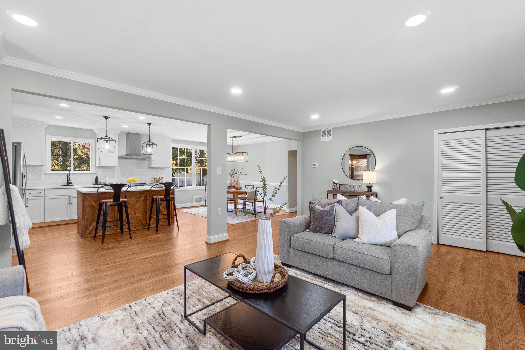 OWINGS MILLS - Residential