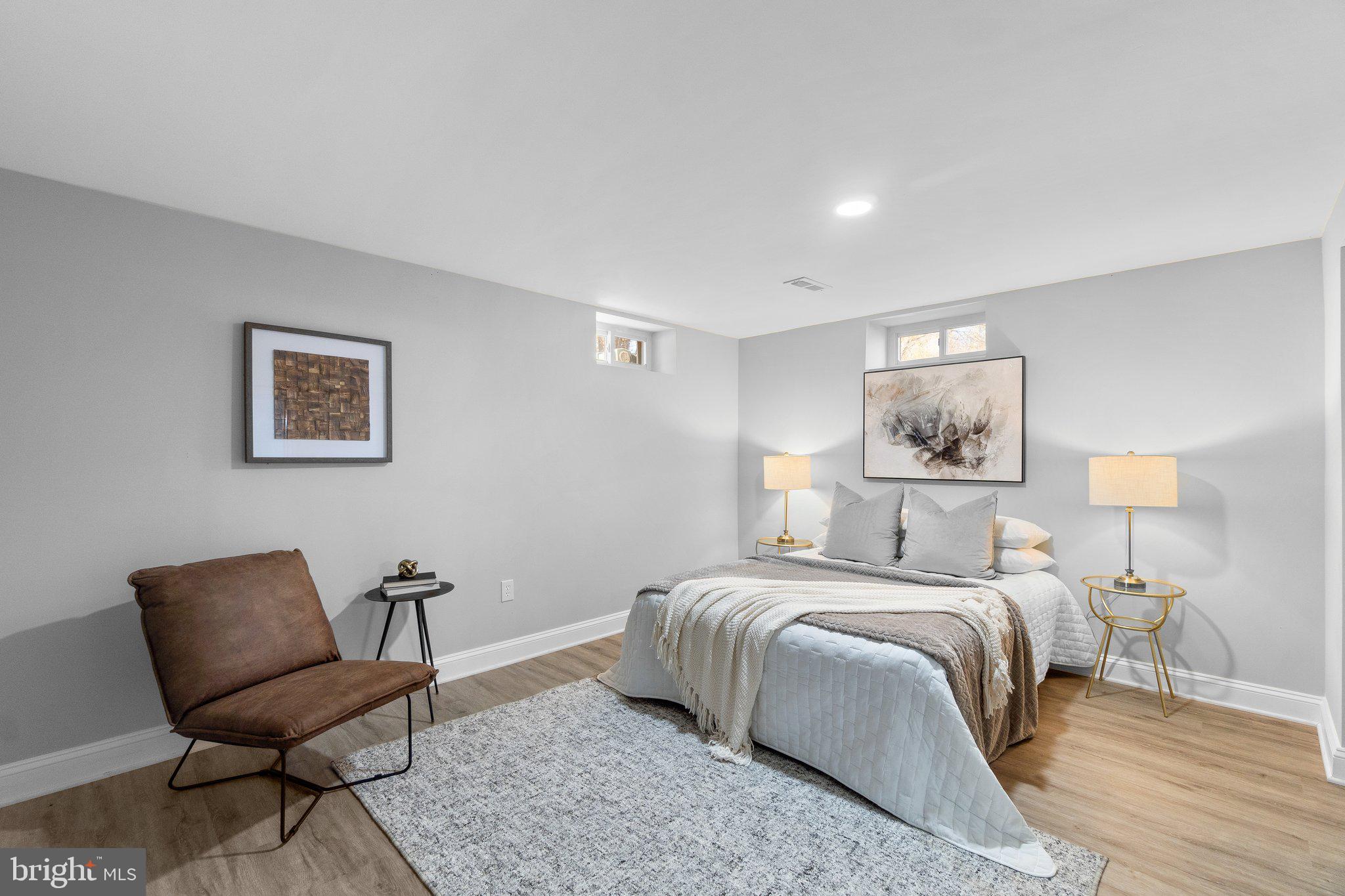 OWINGS MILLS - Residential