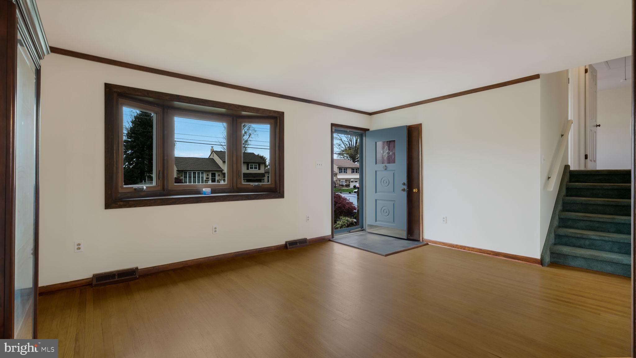 BROOKDALE GDNS - Residential