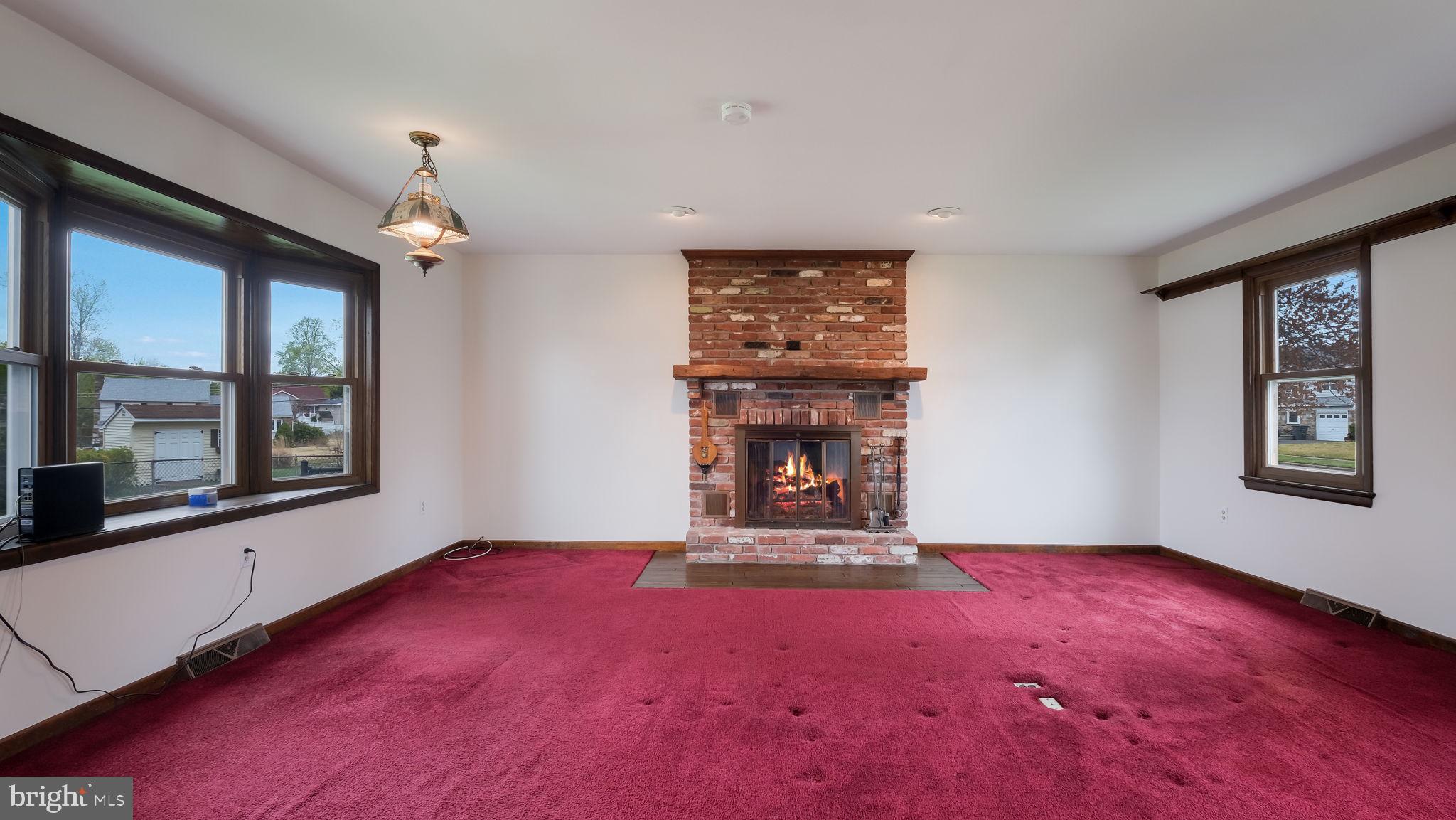 BROOKDALE GDNS - Residential