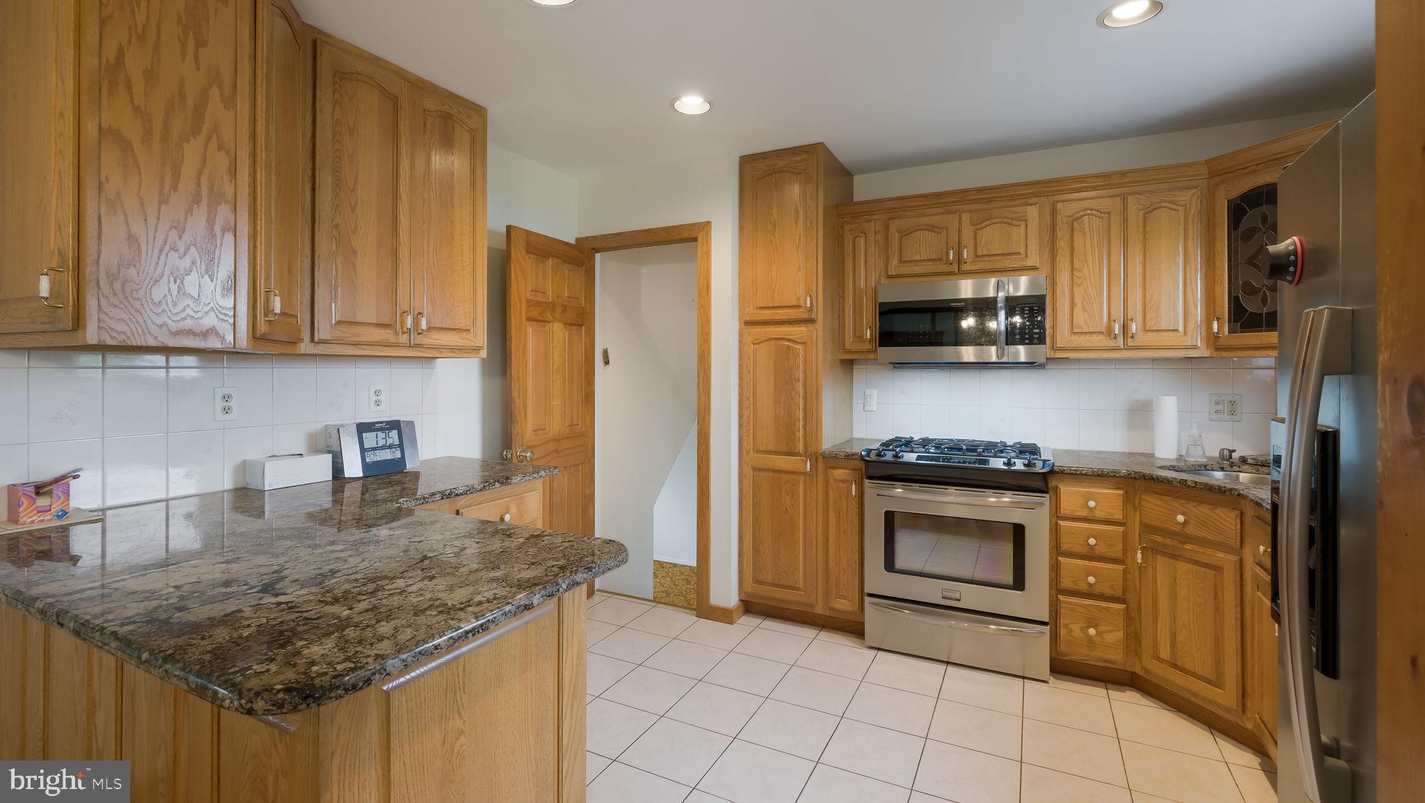 BROOKDALE GDNS - Residential