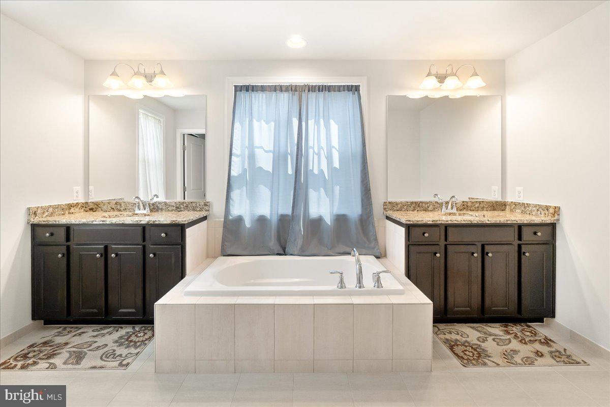 LANDSDALE - Residential