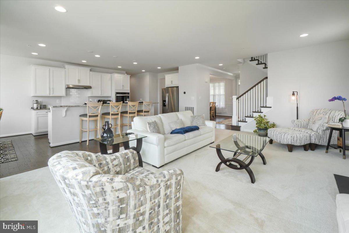 LANDSDALE - Residential