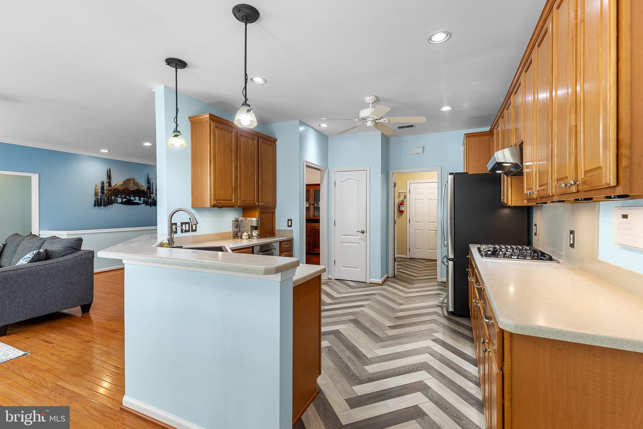 FALLS RUN - Residential