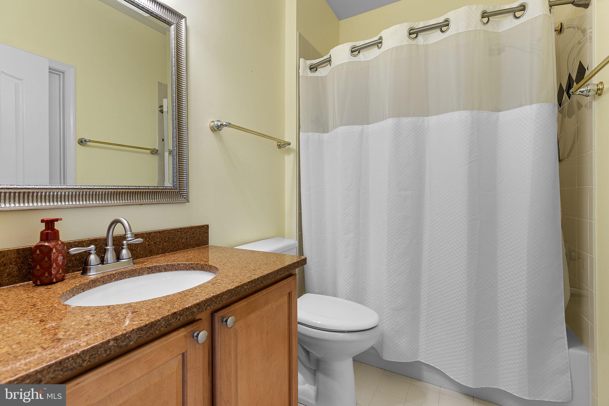 FALLS RUN - Residential