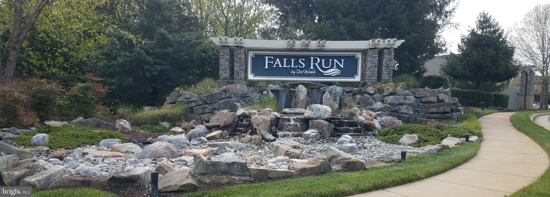 FALLS RUN - Residential