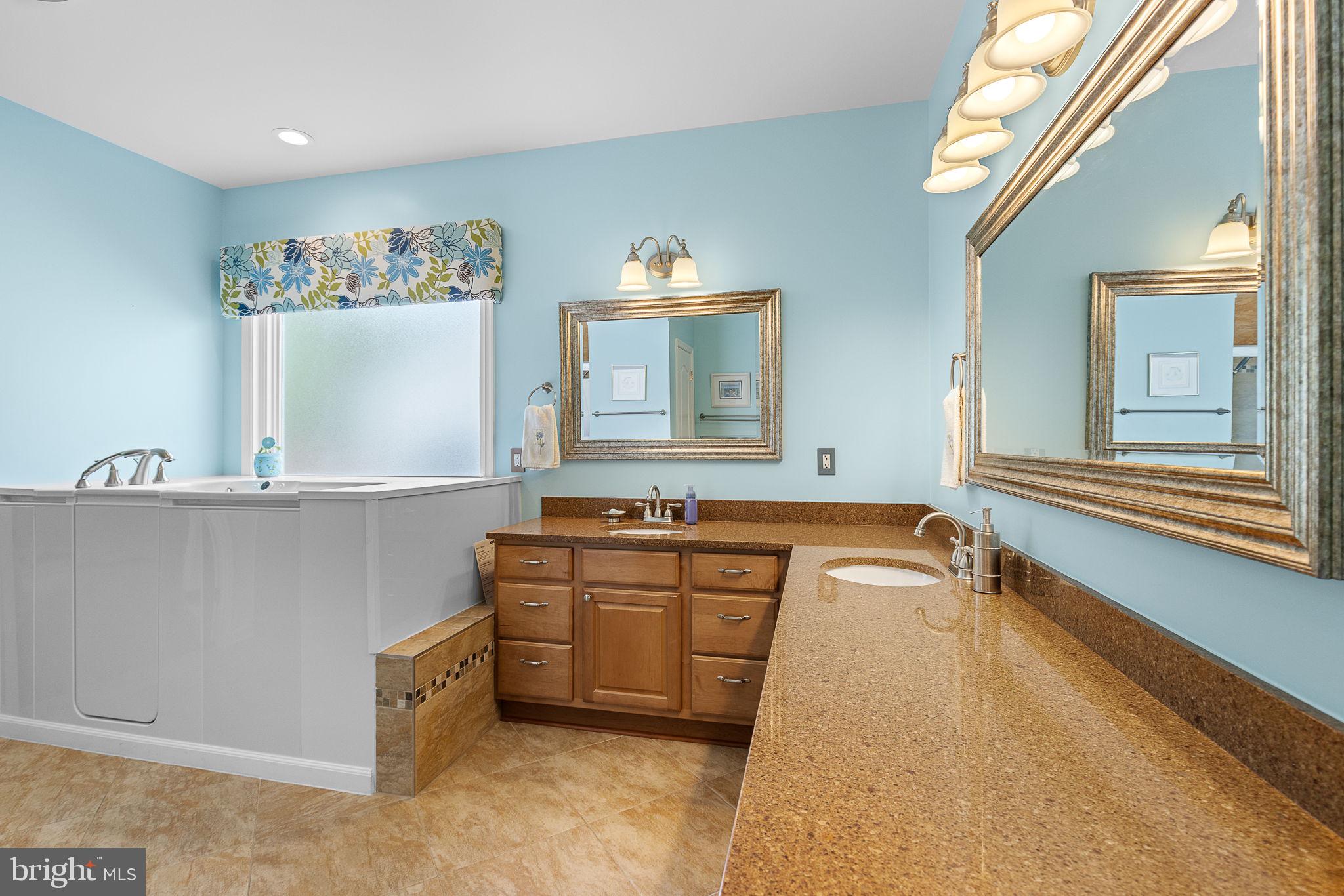 FALLS RUN - Residential