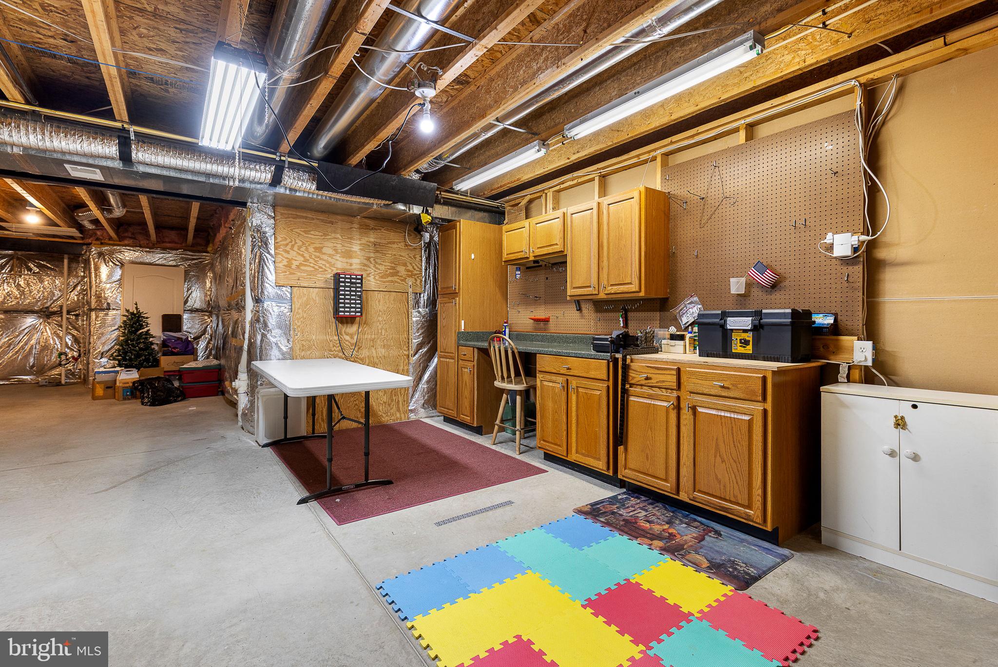 FALLS RUN - Residential