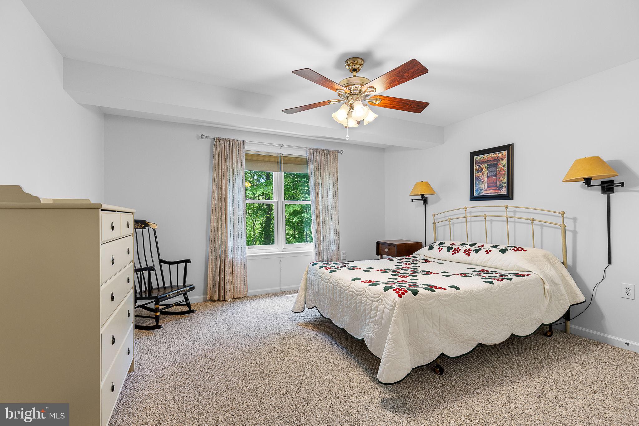 FALLS RUN - Residential