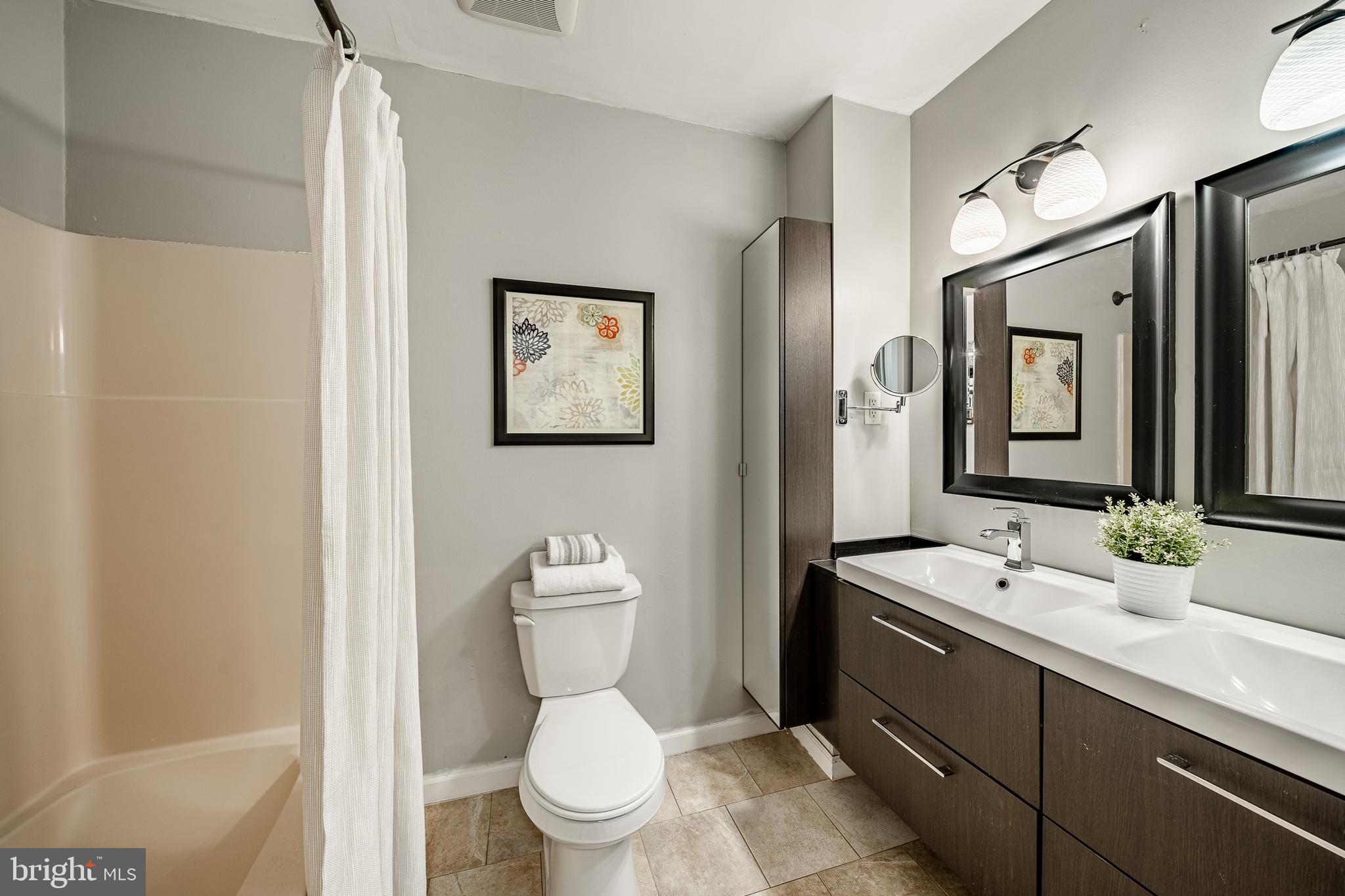 INDIAN KING - Residential