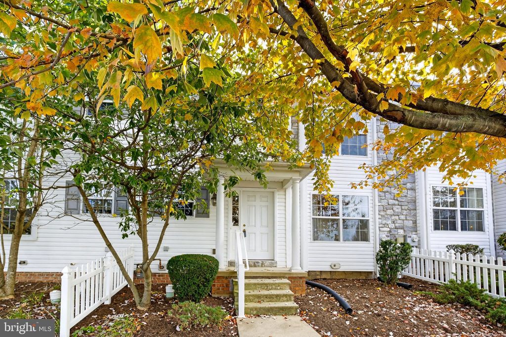 Photo of 802 Wallingford Road, LITITZ, PA 17543 (MLS # PALA2078878)