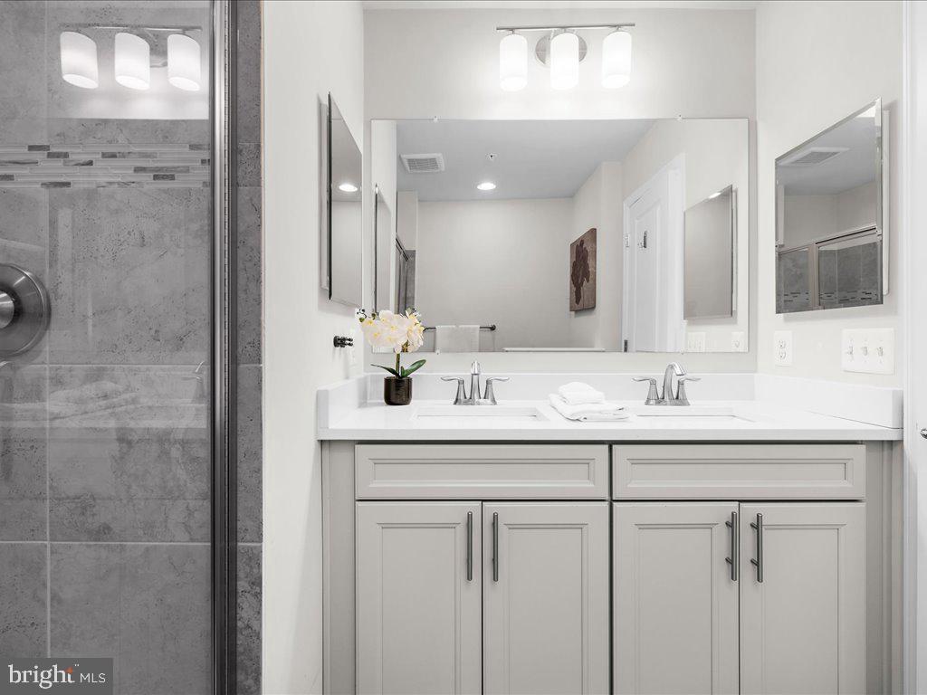 SHANNONS GLEN - Residential